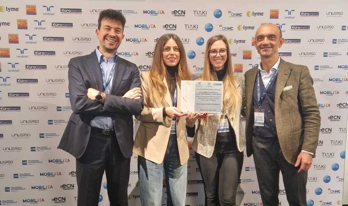 WCG e Green Transition Hub della Liuc premiati come Logistici dell'Anno 2024 per la sostenibilità ambientale