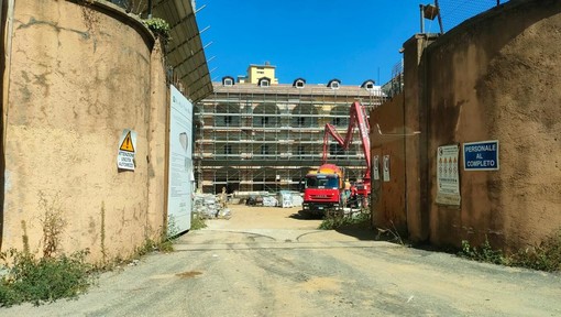 La foto di Alessandro Umberto Galbiati sui lavori all'ex caserma da via San Michele