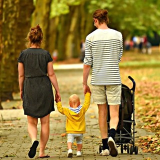 Bisogni, aspettative e futuro: in un convegno i risultati di un’indagine sulle famiglie della Valceresio