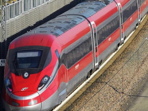 Treni, ad agosto ritardi e cancellazioni per lavori sulle linee