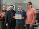 Angelo Bianchi riceve il premio &quot;Bizzozerese dell'anno&quot;