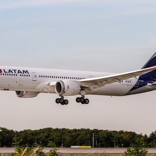 Un jet LaTam (foto da Wikipedia)