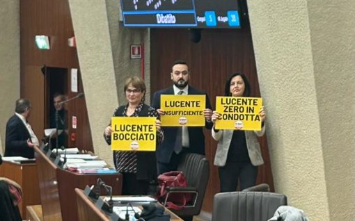 Scontro in Regione su Trenord, l’assessore Lucente: «Puntualità aumentata rispetto al pre-pandemia». Opposizione all’attacco