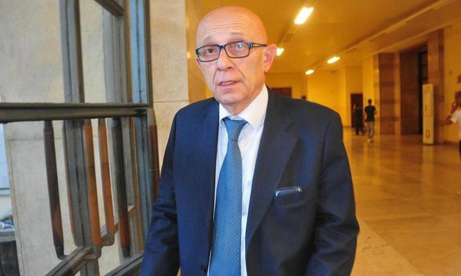 Varese darà l'ultimo saluto a Carlo Lucchina sabato alla chiesa di San Carlo. Il sindaco: «Da sempre vicino alla collettività»