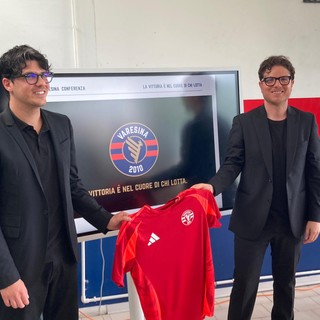 Max e Matteo Di Caro alla presentazione del progetto Varesina con il nuovo logo