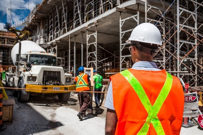 Incidenti sul lavoro, in Lombardia già 86 vittime da inizio anno. Ma Varese è tra le province più sicure