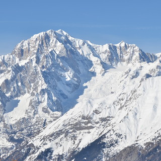 Monte Bianco: crolla un seracco, almeno un morto e quattro feriti