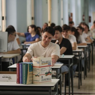 Ungaretti, Pirandello, Levi Montalcini, Guerra Fredda e selfie: le tracce della Maturità 2024