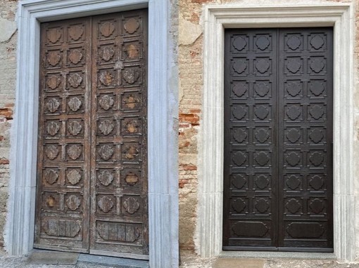 La porta del santuario di piazza IV Novembre è tornata al suo antico splendore