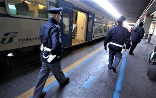 Sul treno a Cittiglio con il pieno di dosi di cocaina: 37enne in manette