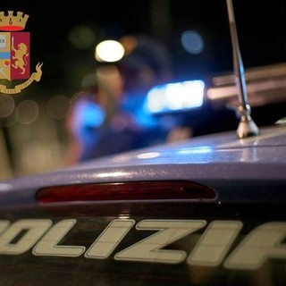 Insulti e false accuse contro la polizia su Facebook: 67enne di Varese denunciato