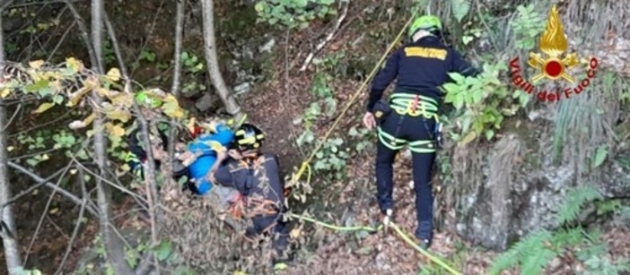 Due cercatori di funghi lombardi soccorsi nei boschi del Verbano Cusio Ossola