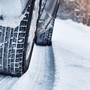 Cambio gomme invernali, venerdì 15 novembre scatta l'obbligo: ecco che cosa c'è da sapere