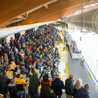 Varese (in foto), Feltre, Torre Pellice, Alleghe da molte settimane, Cavalese da tempo e anche Alba di Canazei grazie ai derby con il Fiemme sono alcune delle piste con più pubblico della IHL