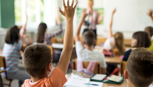 Primaria Toti di Lisanza, salvo il servizio post scuola