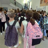 Scuola, cambiano pagelle di elementari e medie: le novità