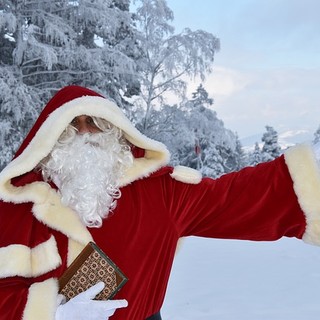 Castellanza avvicina la festa con la “Camminata dei Babbi Natale”