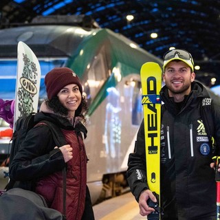 Ecco i treni della neve vero l'Aprica e Madesimo e quelli per i mercatini di Natale a Bolzano