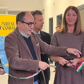 Il vicesindaco Persuin e l'assessore Laforgia inaugurano il nuovo hub di Varese Corsi a Calcinate