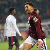 Doppietta di Adams, il Torino batte 2-0 il Cagliari