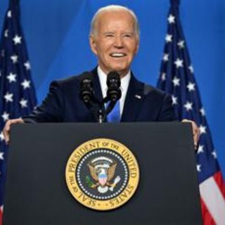 Biden avanti tutta: &quot;Devo finire il lavoro, batterò Trump&quot;